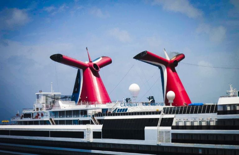 Carnival Cruise Line Dominates Cruise Hive Awards