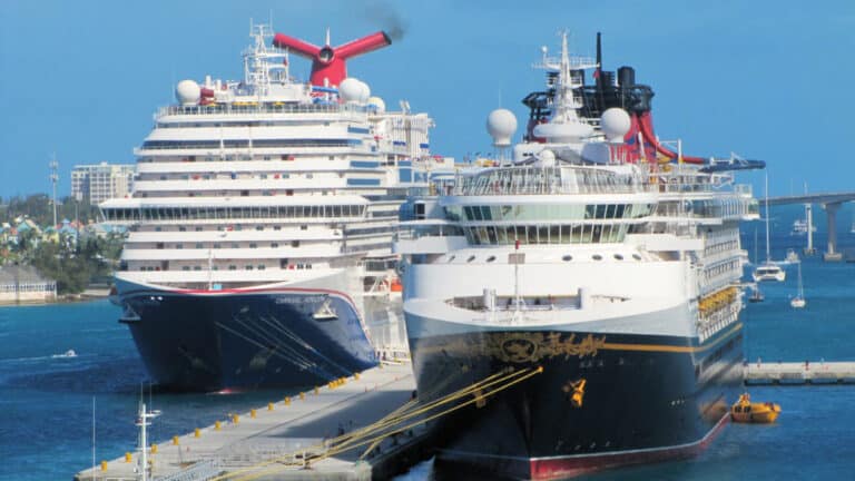 What is the Best Way to Book a Cruise?