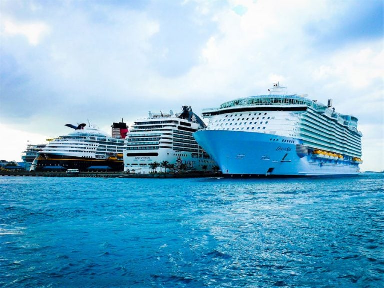 Want to Go on a Cruise for Cheap? Here are 8 Ways to Check for Price Drops