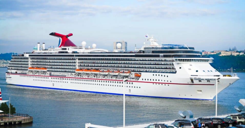 what time does carnival cruise board