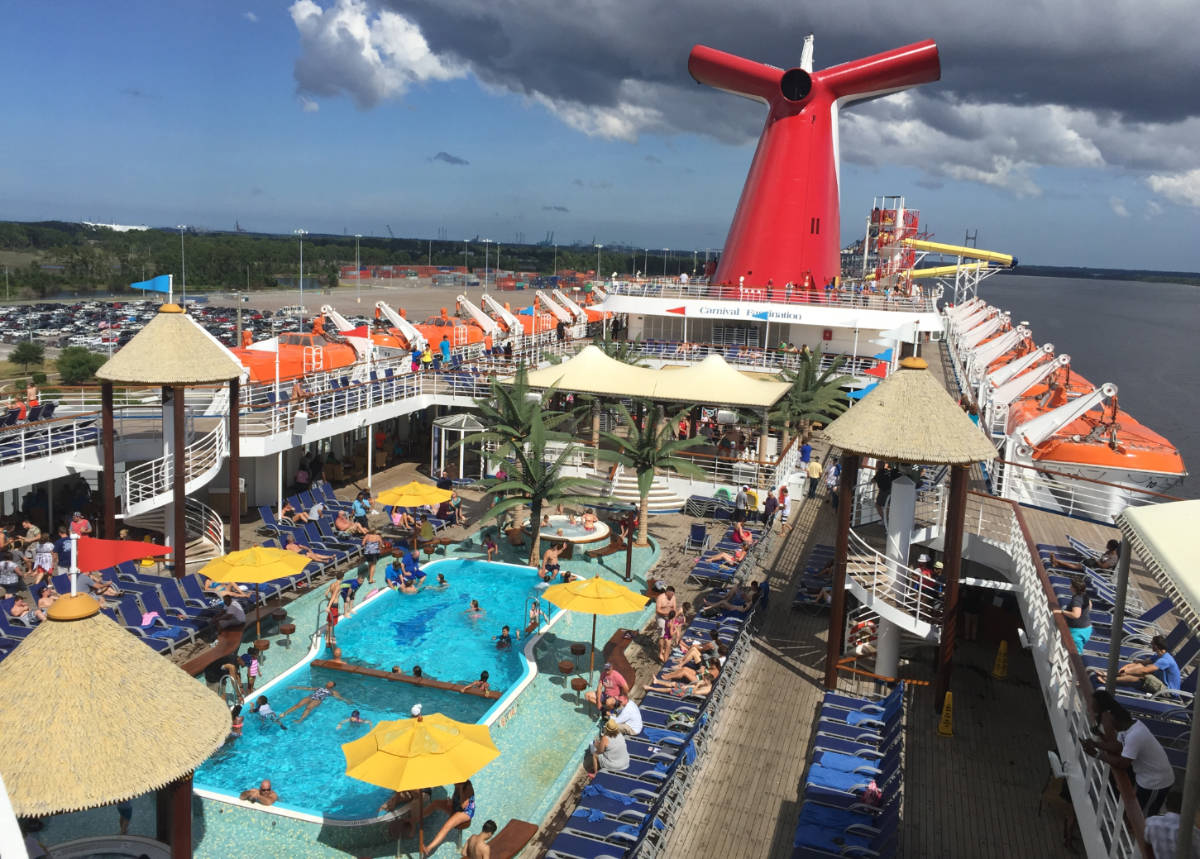 Carnival Fascination Lido Deck