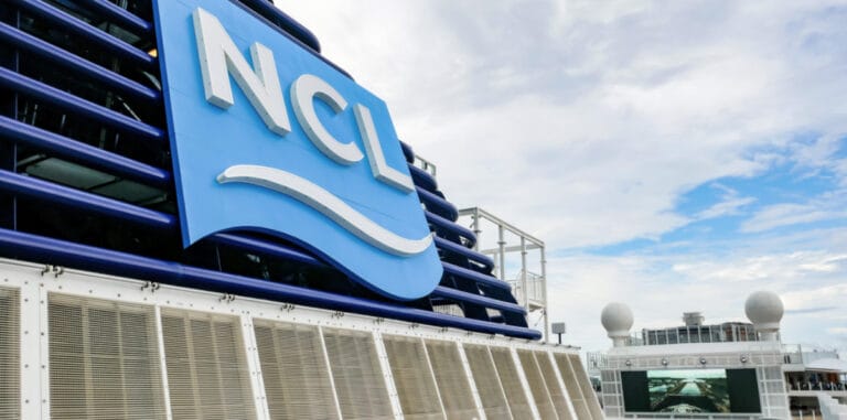 Norwegian Cruise Line Giving Joy to 100 Teachers