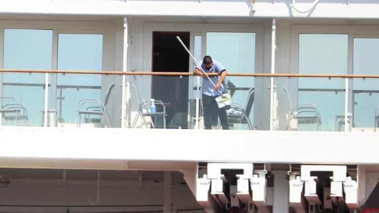 Norwegian Cruise Line Cuts Back on Passenger Service