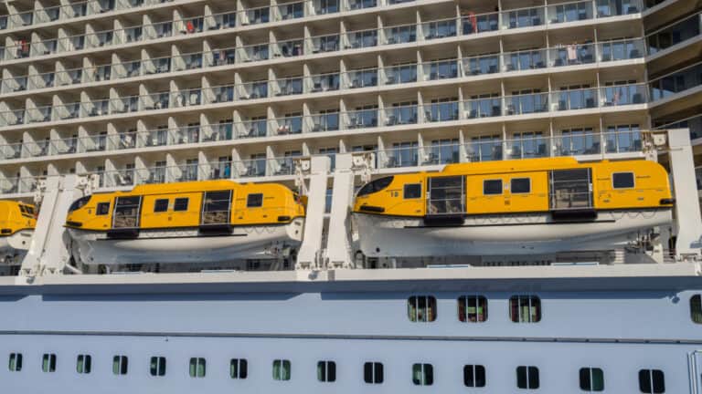 Lifeboat Mishap on Royal Caribbean Cruise Ship