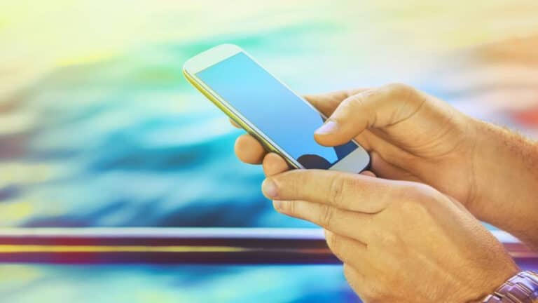 How to Text on a Cruise Ship for Free