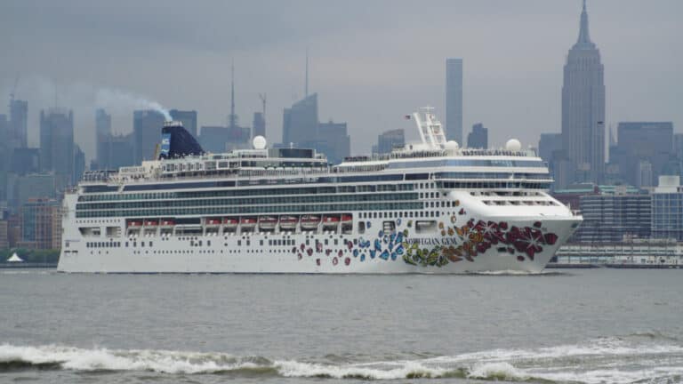 Weather Forces Norwegian Cruise Line Itinerary Change