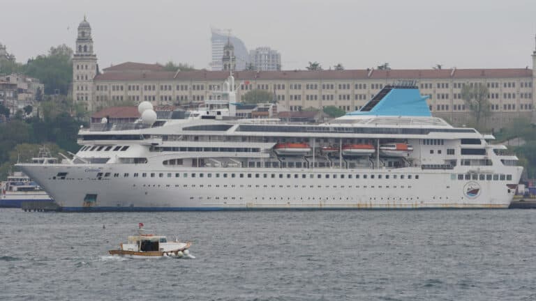 Cruise Ship to Help Shelter Earthquake Refugees in Turkey