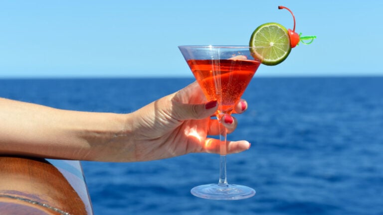 Drinking Ages on Cruise Ships: The Rules