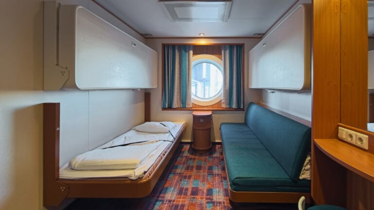 What Is a Pullman Bed On a Cruise Ship?