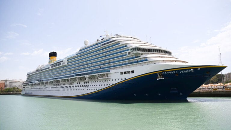 Carnival Requests Voluntary Masks for One Ship in a Fun Way