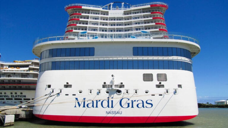 Carnival Cruise Line Begins Charging for Dining Venue
