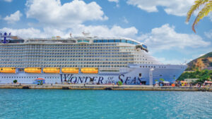 Docking A Cruise Ship How Is It Done