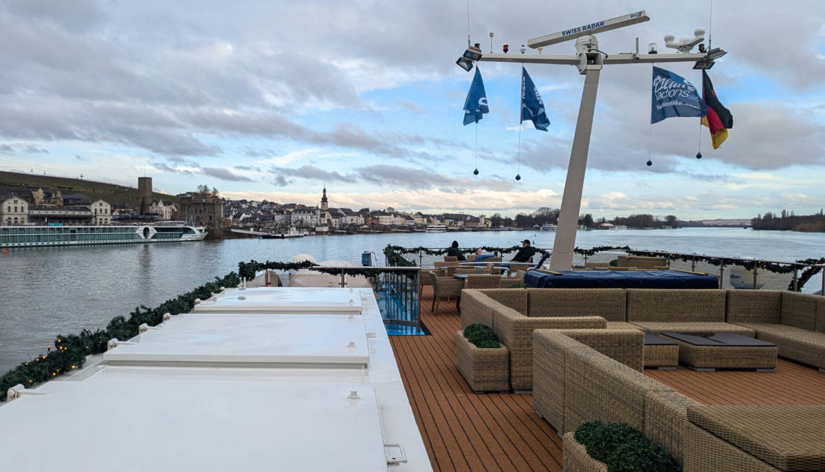 Empty River Cruise Deck