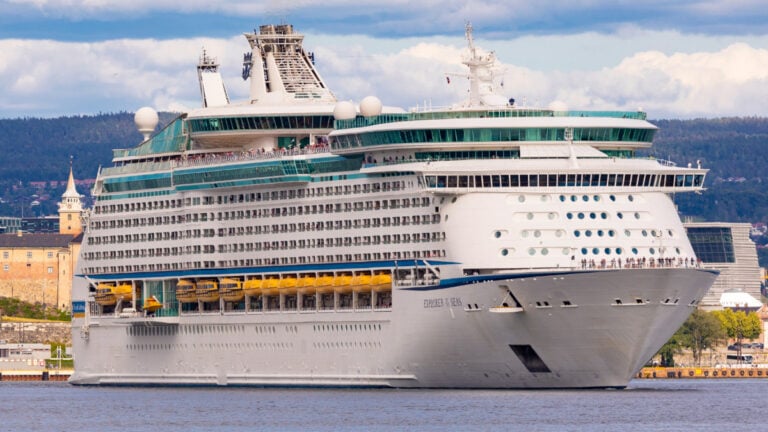 Royal Caribbean Cancels Cruise in Favor of Charter