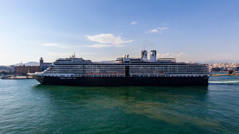 Holland America Rolls Out Immersive Excursions in Europe