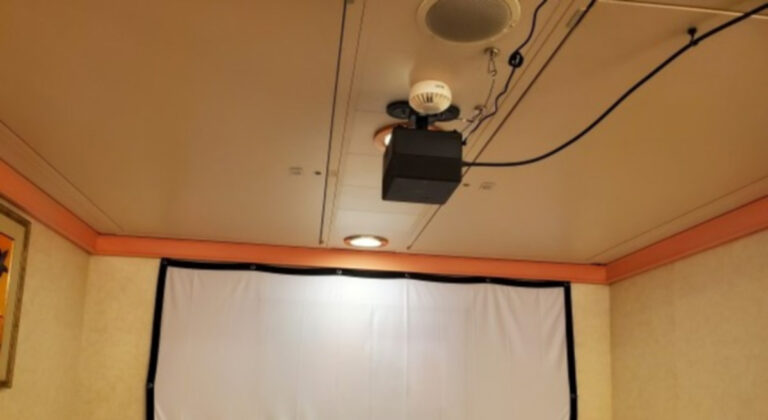 Carnival Cruise Passengers Create Custom Setup in Cabin