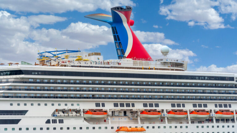 Carnival Cruise Line Brings Back Benefit for Most Loyal Cruisers