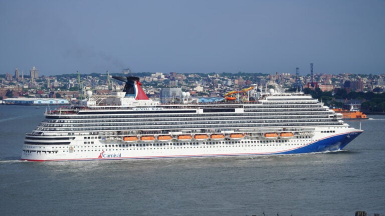 Hurricane Franklin Forces Carnival Cruise Ship Itinerary Change