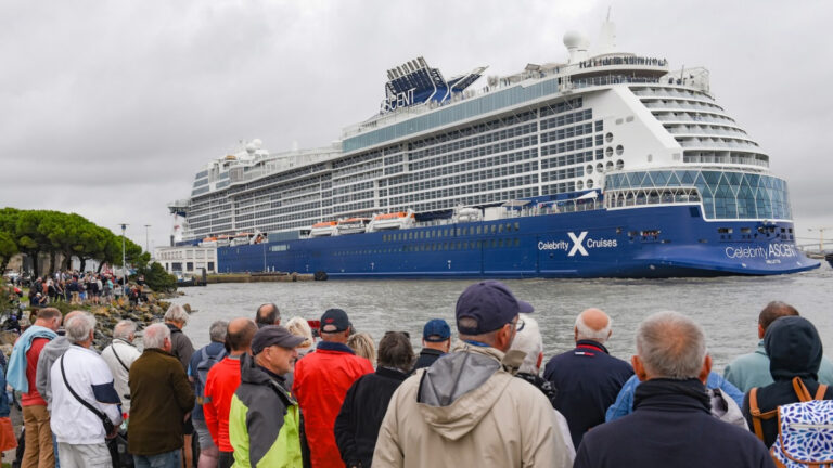 Celebrity Cruises’ New-Build Departs on Sea Trials