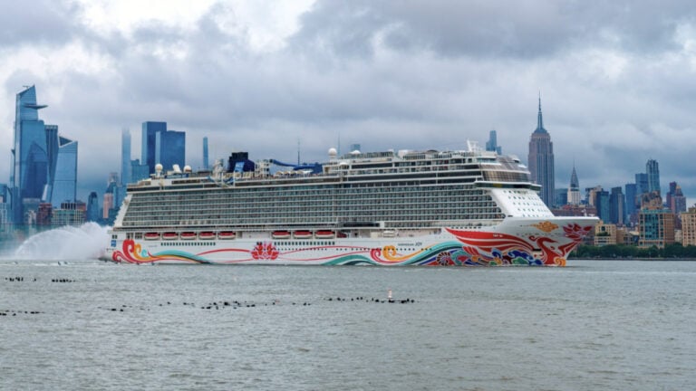 Norwegian Cruise Line Issues Reminder to Passengers