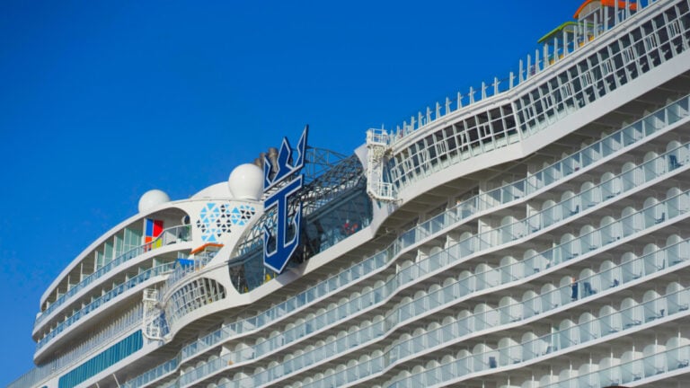 Royal Caribbean Adjusts Top Tier Lounge Access Again