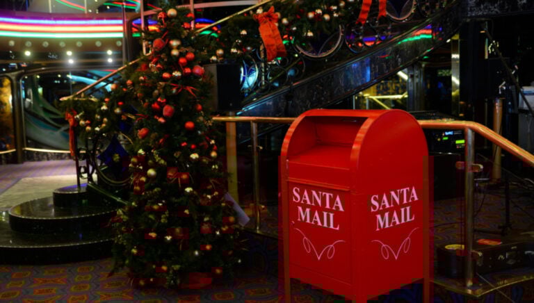 Carnival Cruise Line Announces Holiday Activities Onboard