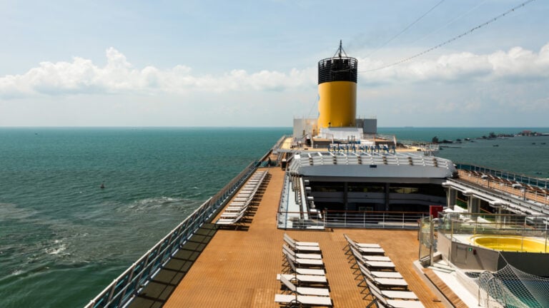 Cruise Ship Guests Spot Fishermen Stranded in the Sea