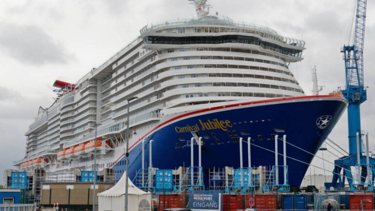 Newest Carnival Ship Heading to Texas – With a Party Waiting