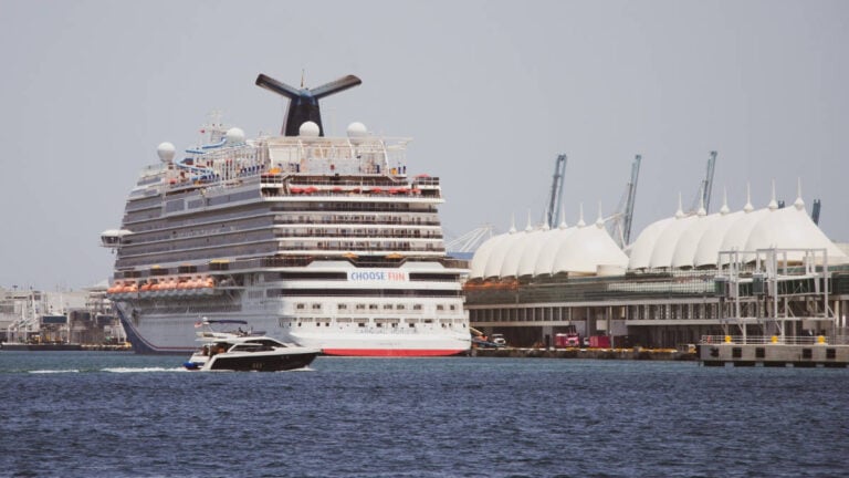 Carnival Cruise Line Completes Roll Out of Digital Debark