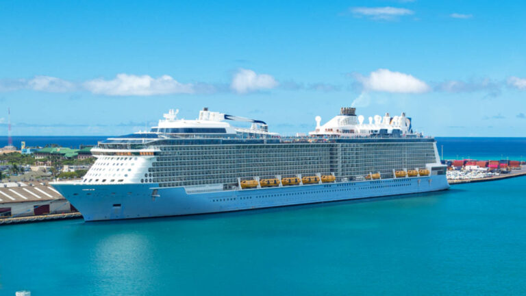 Honolulu Cruise Port: Piers, Amenities and Getting Around