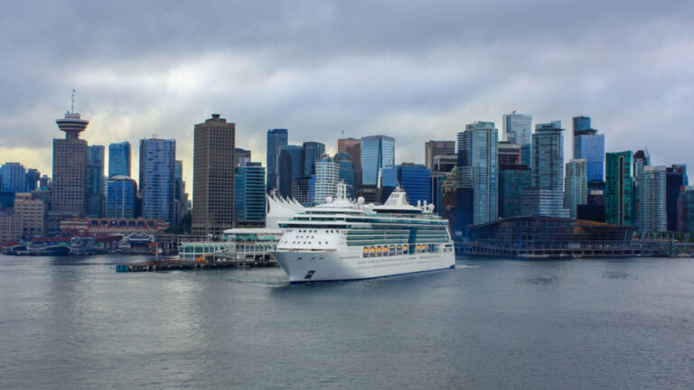 Royal Caribbean Requiring App-Based Check-In for One Homeport