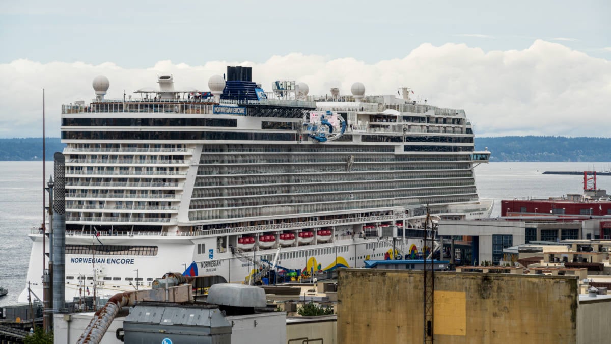 Seattle Cruise Port: Terminals, Transportation and What’s Nearby