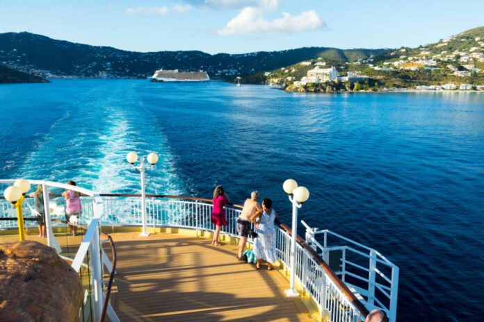 St. Thomas Cruise Port: Piers, Overview and What to Do
