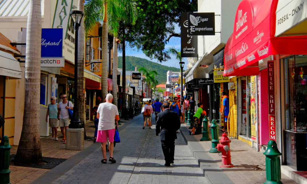 St. Thomas Cruise Port: Piers, Overview and What to Do