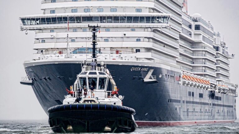Scottish Port Welcomes Cunard’s All-New Cruise Ship