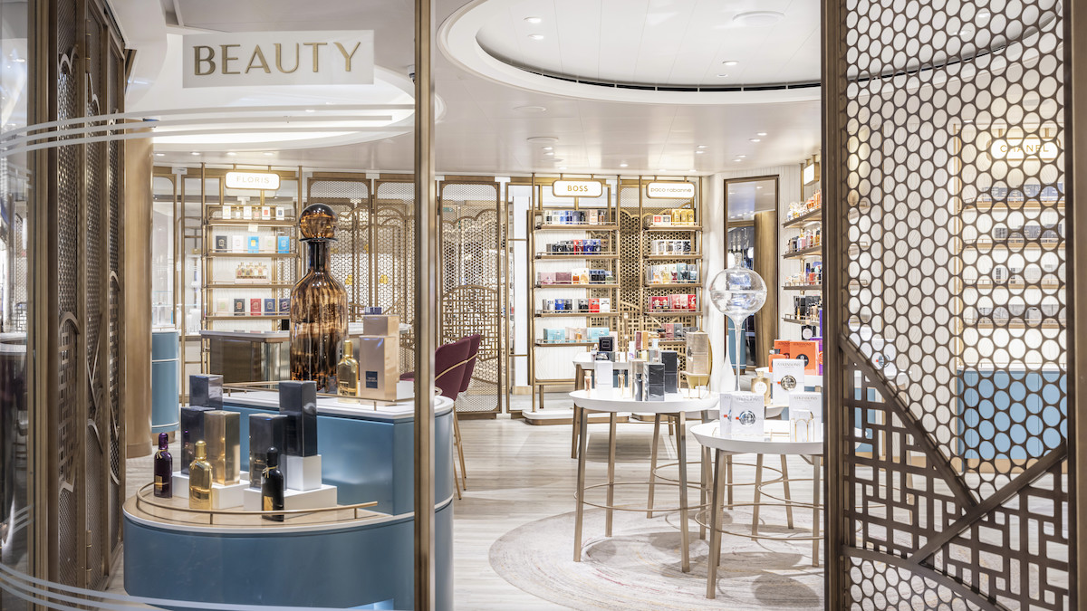 Cunard Queen Interior of Beauty Shop
