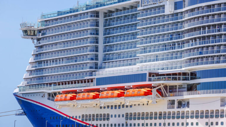 Carnival Cruise Line Responds to Concern Over Service Dogs