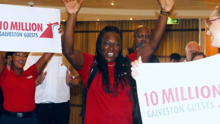 Carnival Cruise Line Celebrates 10 Millionth Guest From Galveston