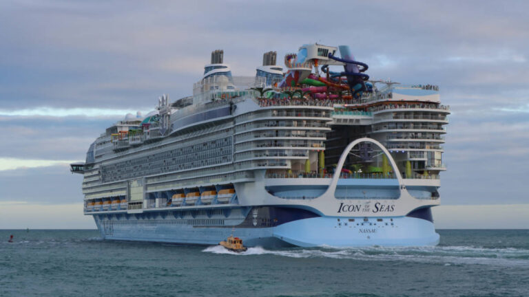 World’s Biggest Cruise Ship Suffers Power Loss – But Why?