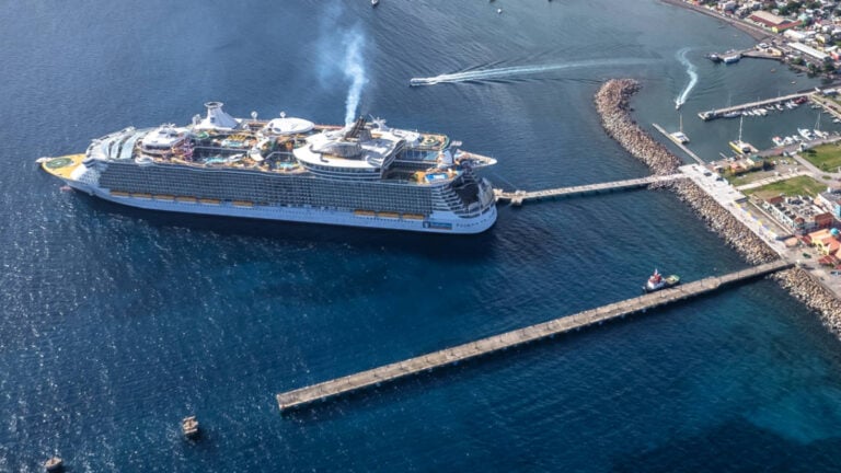St. Kitts Cruise Port: Piers, Getting Around, What’s Nearby