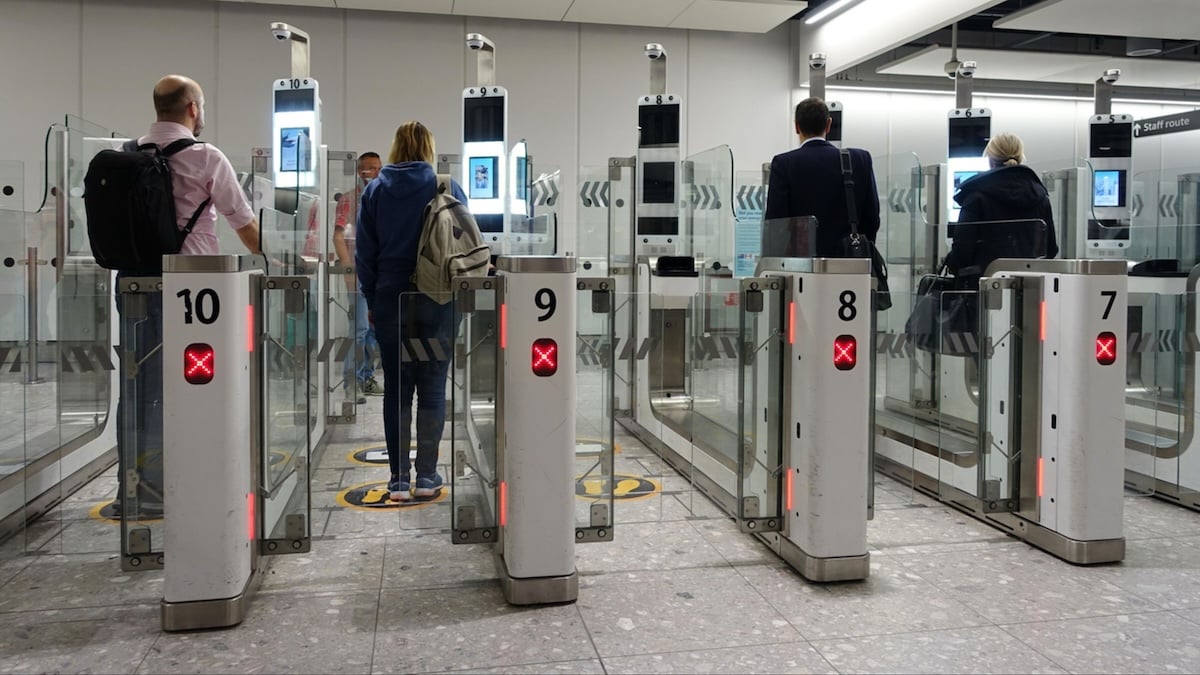 Airport facial recognition technology