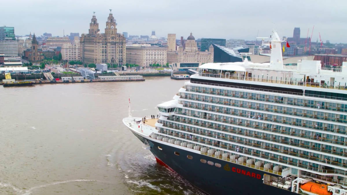 Queen Anne In Liverpool