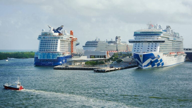 Fort Lauderdale Cruise Port: Piers, Amenities, and Getting Around
