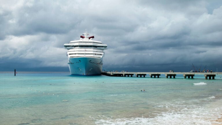 Carnival Asks Passengers to Return to Ship Due to Deteriorating Conditions