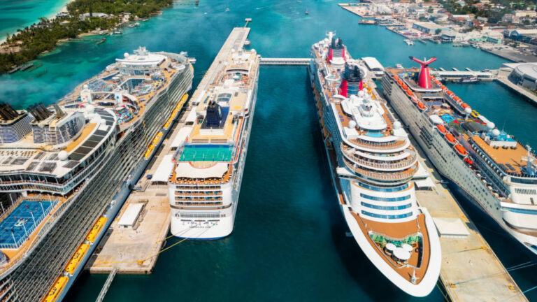 Nassau Cruise Port: Piers, Getting Around and What’s Nearby