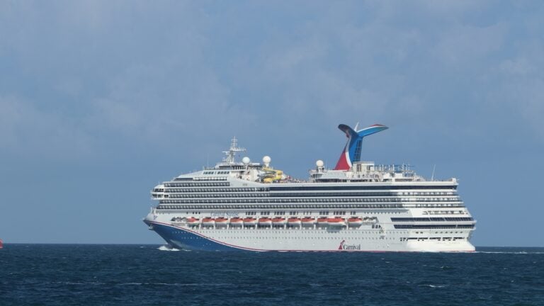 Man Indicted for Alleged Carnival Cruise Bomb Hoax