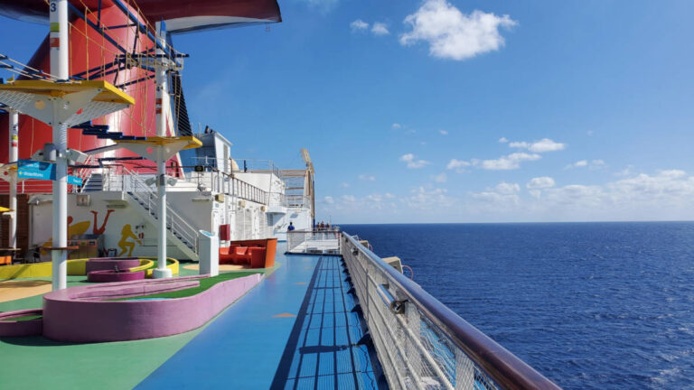 Carnival Cruise Line Addresses Vaping Onboard Ships