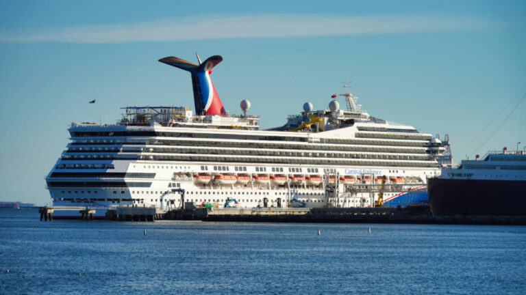 Carnival Explains Why They Can’t Help Guests in One Way