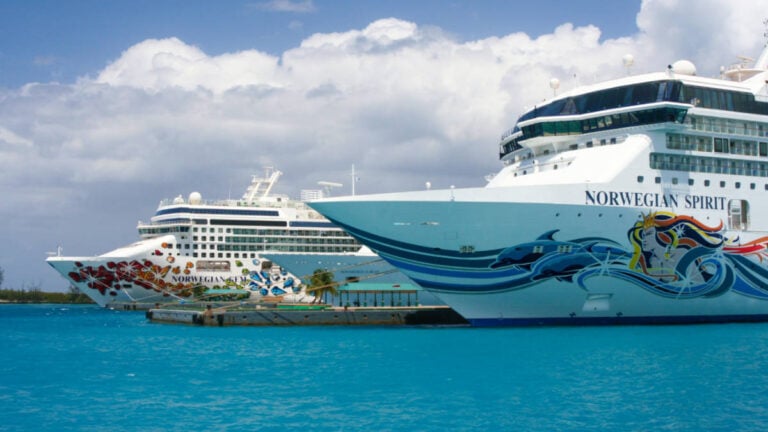 Norwegian Cruise Ships By Size (Biggest to Smallest)