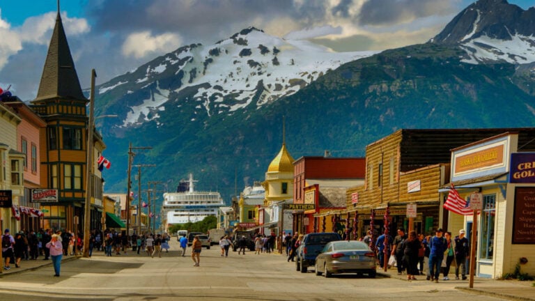 Tour Bus Accident in Alaska Injures Multiple Cruise Guests